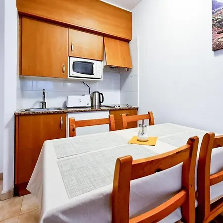 Calan Blanes Park, Cb, Apm 2142 Cala'N Blanes (Menorca)